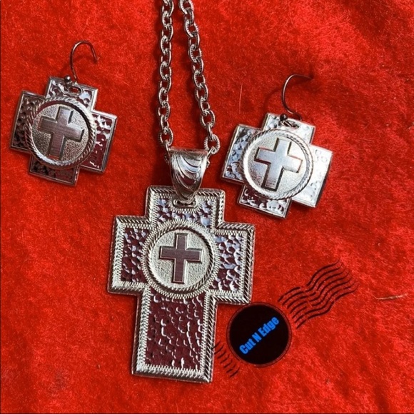 Montana Silversmith Cross Jewelry Set - Picture 5 of 5